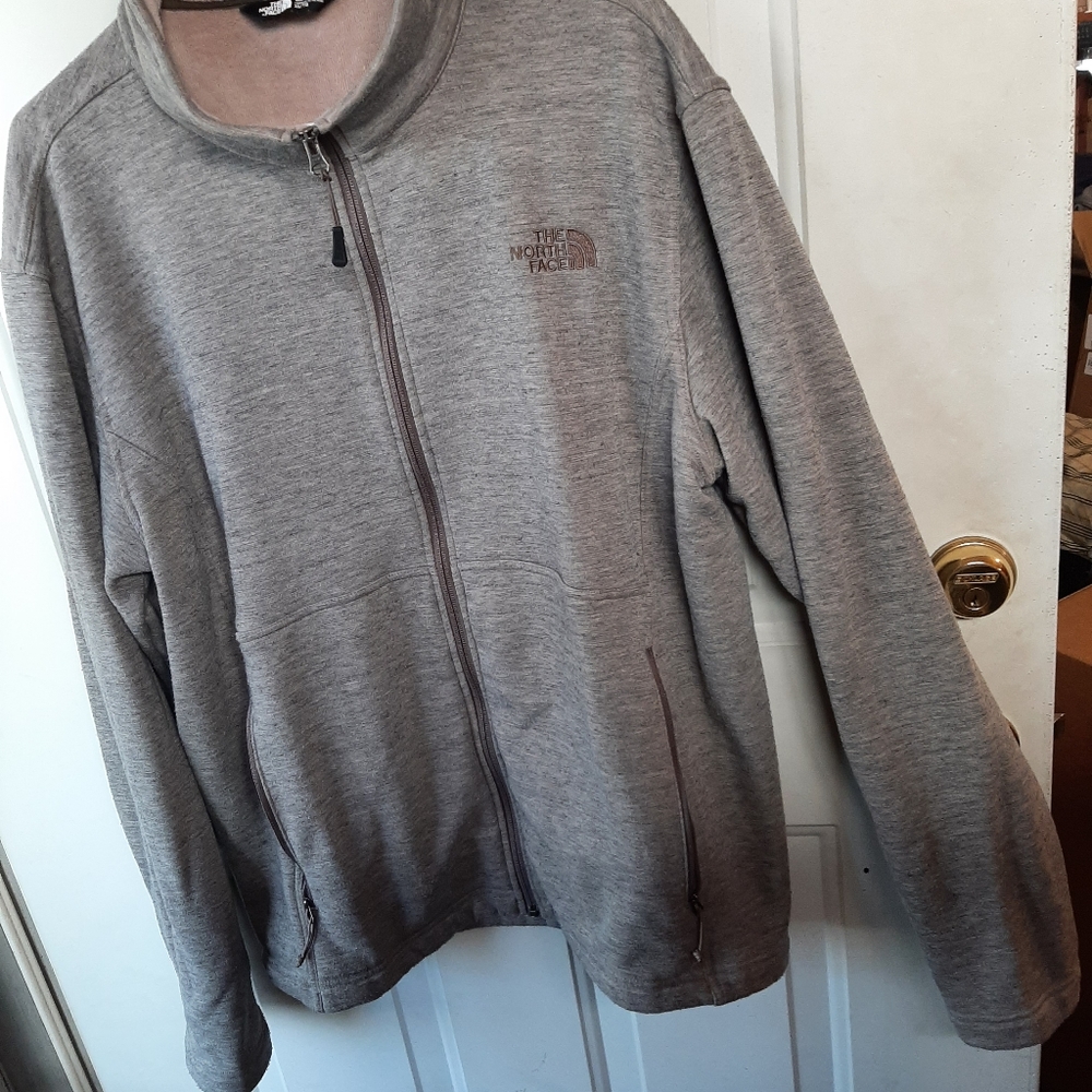 Northface Mens XL zip up jacket.